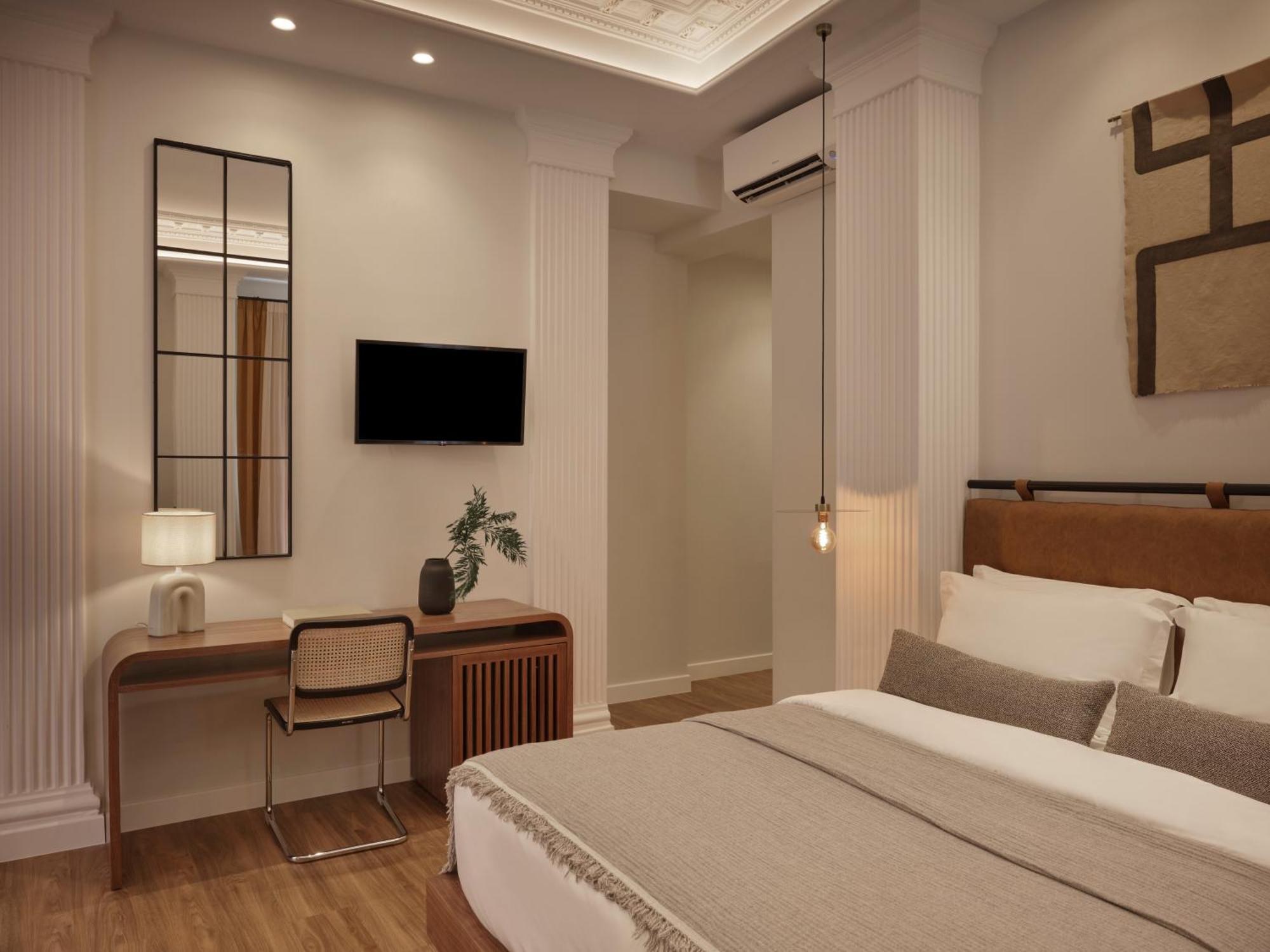 Astikon House 4*